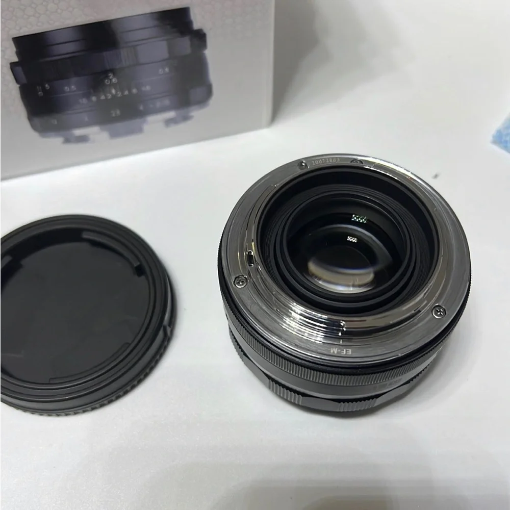 Meike 35mm F1.4 APS-C Prime Manual Focus Lens Compatible with Canon EF-Mount